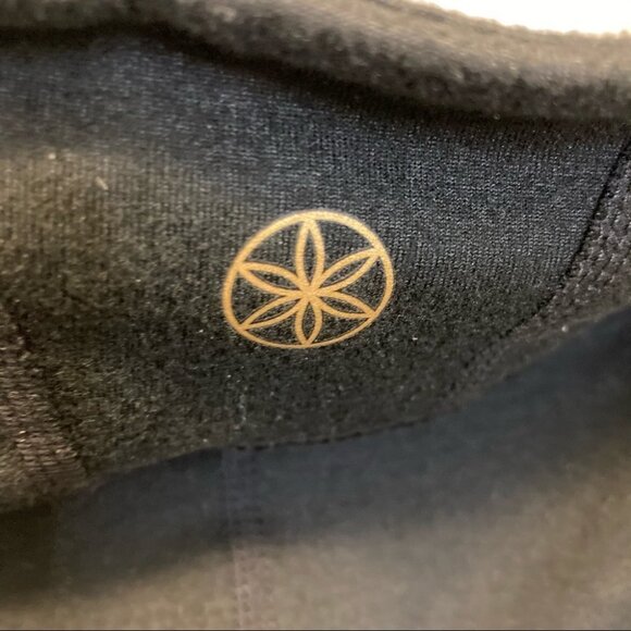 GAIAM Sz XL Fit and Flare Pants Athleisure Black - Picture 5 of 5